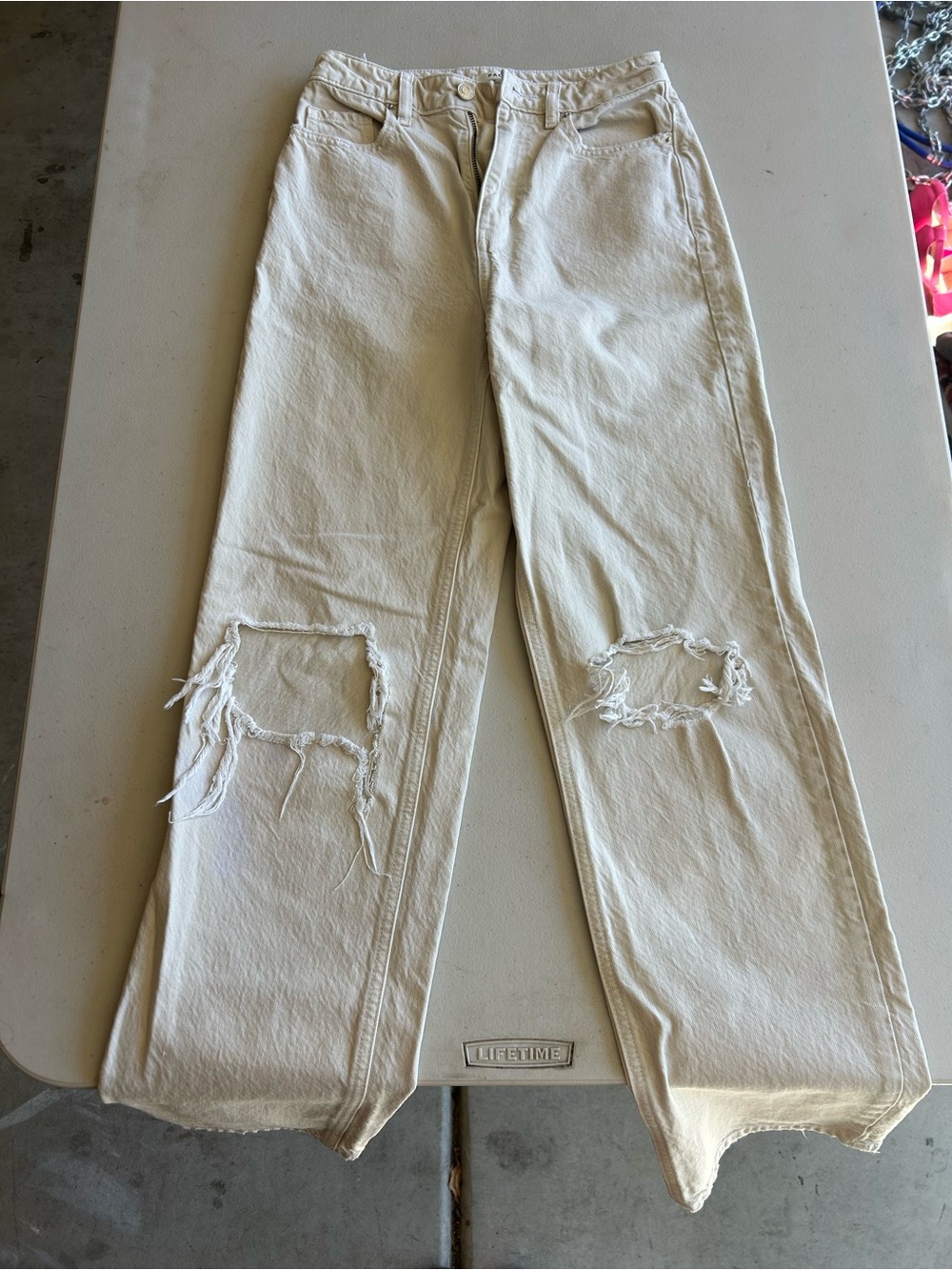 PacSun women’s Cream Distressed Relaxed Jeans
